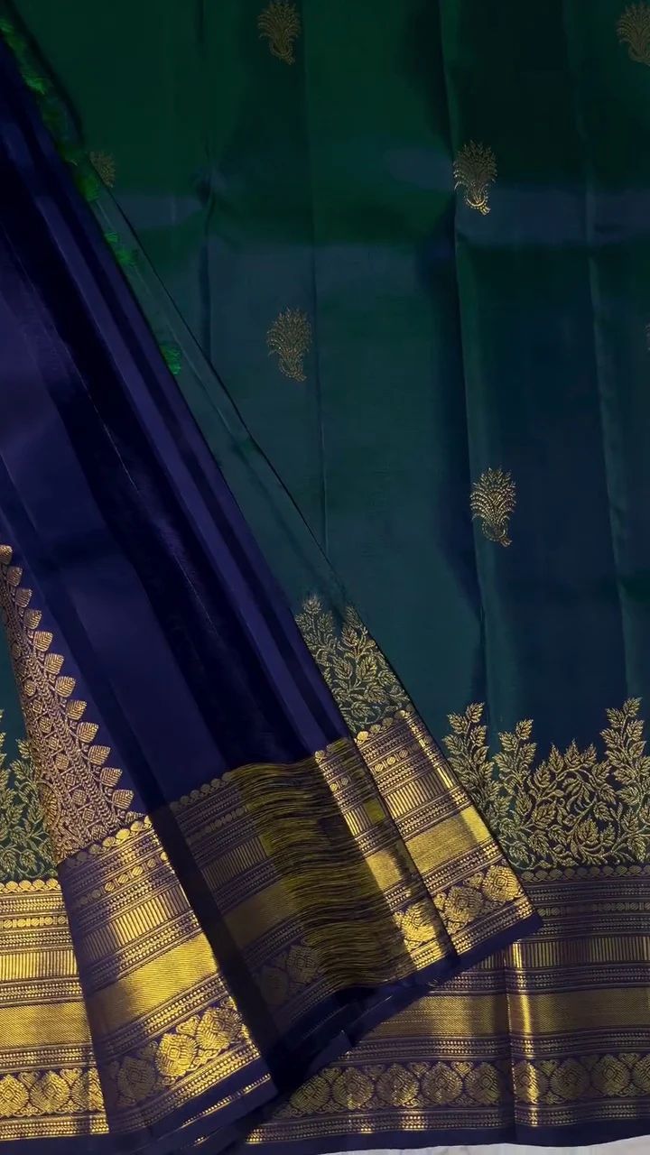 Quixotic Rama Soft Banarasi Silk Saree With Jazzy Blouse Piece