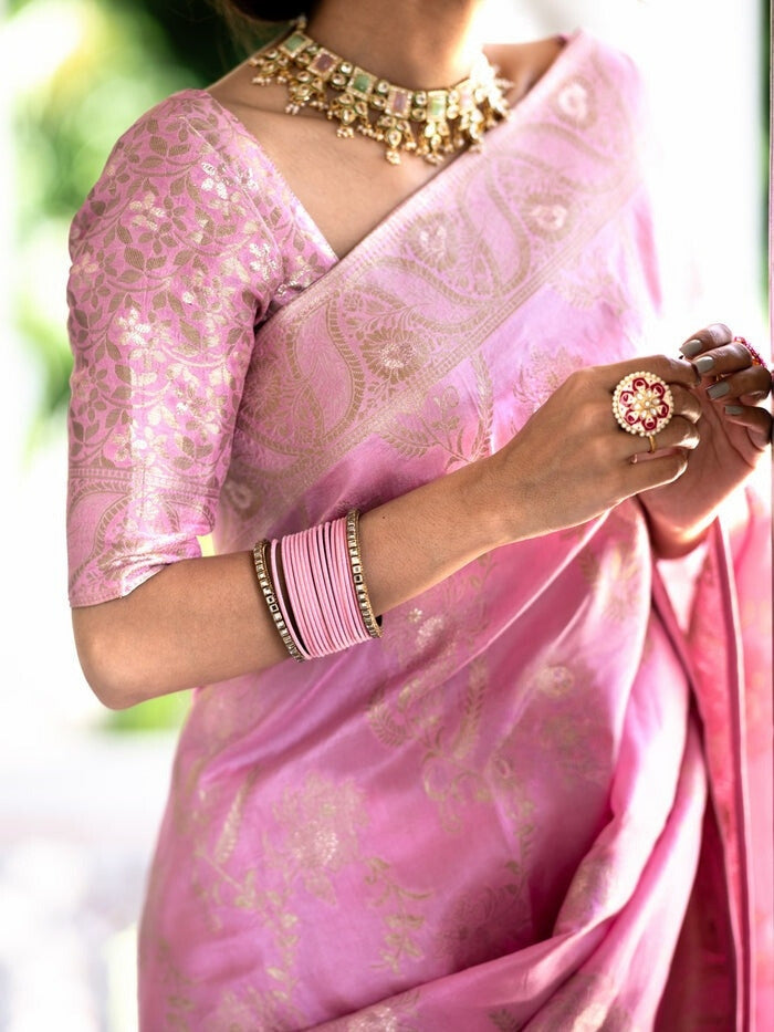 Incomparable Baby Pink Soft Silk Saree