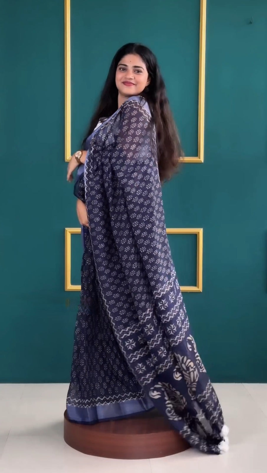 Indigo Charm Cotton Saree – Light, Subtle, Everyday Style