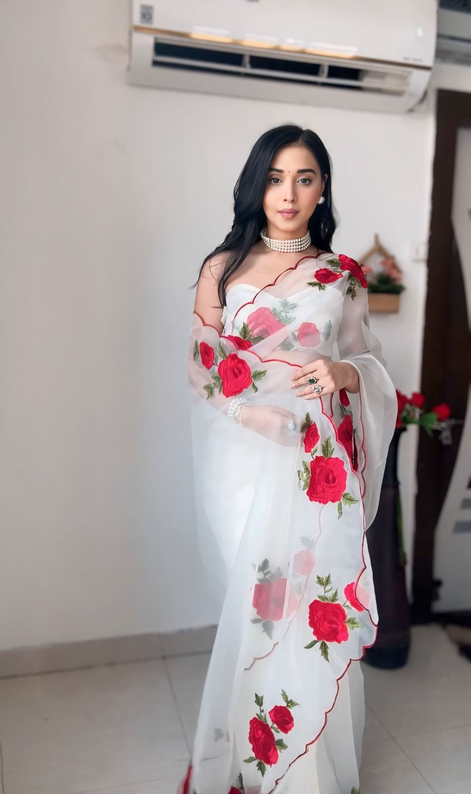 Liyara White Rose-Embroidered Organza Saree
