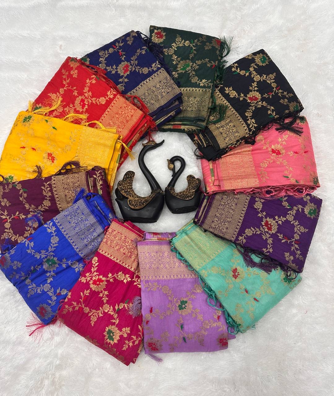 Abigail Purple Soft Silk Floral Saree with Golden Jacquard Border & Unstitched Blouse Piece