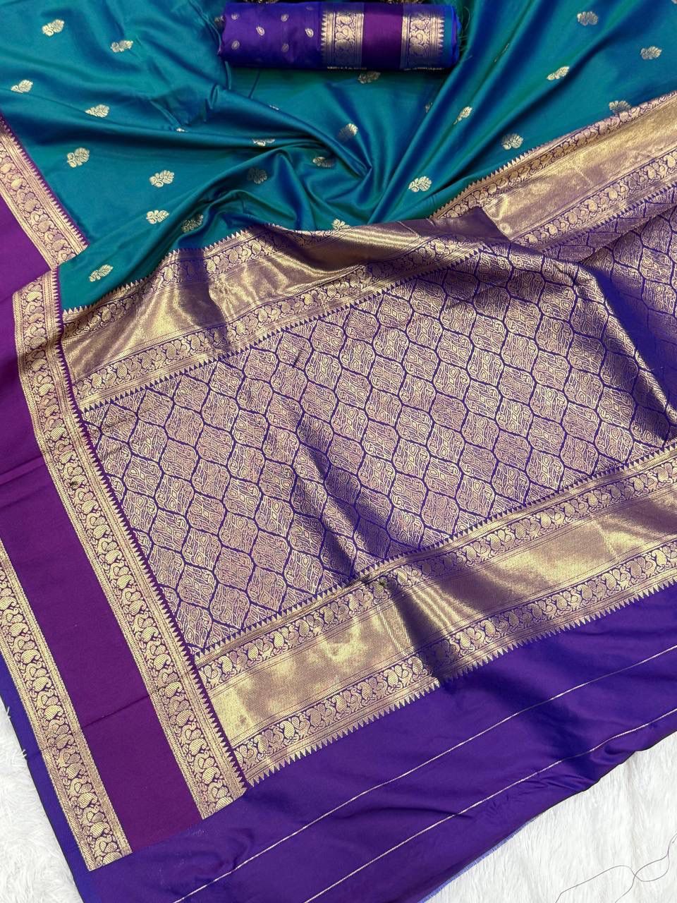 Faith Teal Green Soft Silk Saree with Purple Golden Jacquard Border & Unstitched Blouse Piece