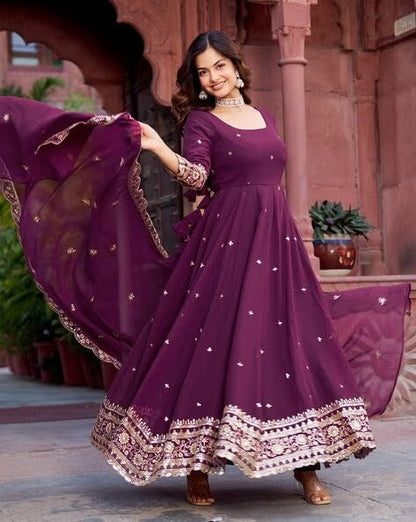 Elegant Georgette Anarkali Suit Set with Heavy Gota Lace Border & Dupatta – 4 Colors