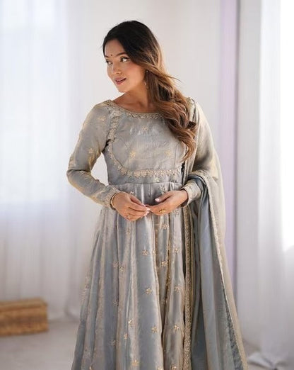 Embroidered Anarkali Suit Set with Dupatta & Bottom – 5 Color Options