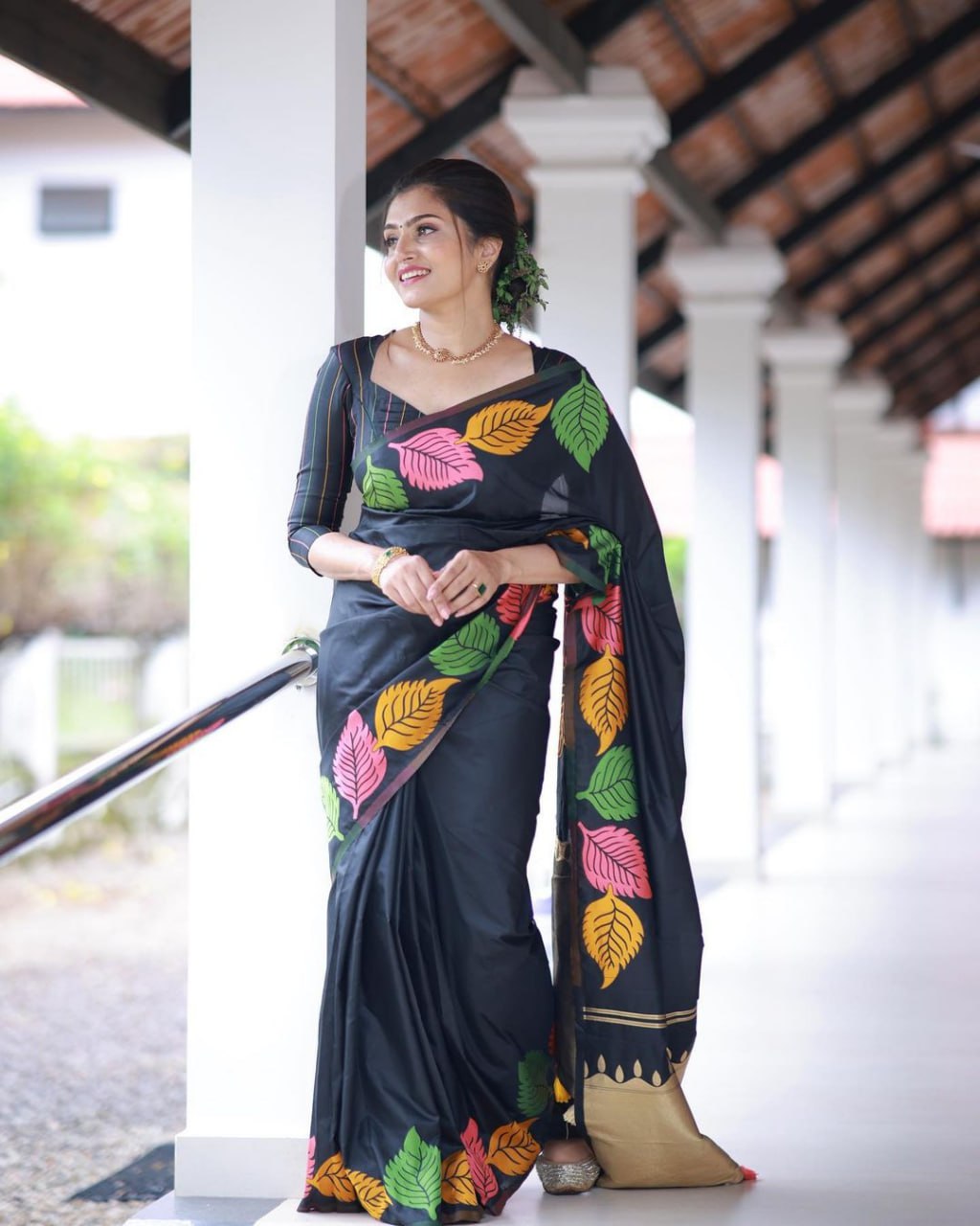 Pretty Black Soft Silk Saree