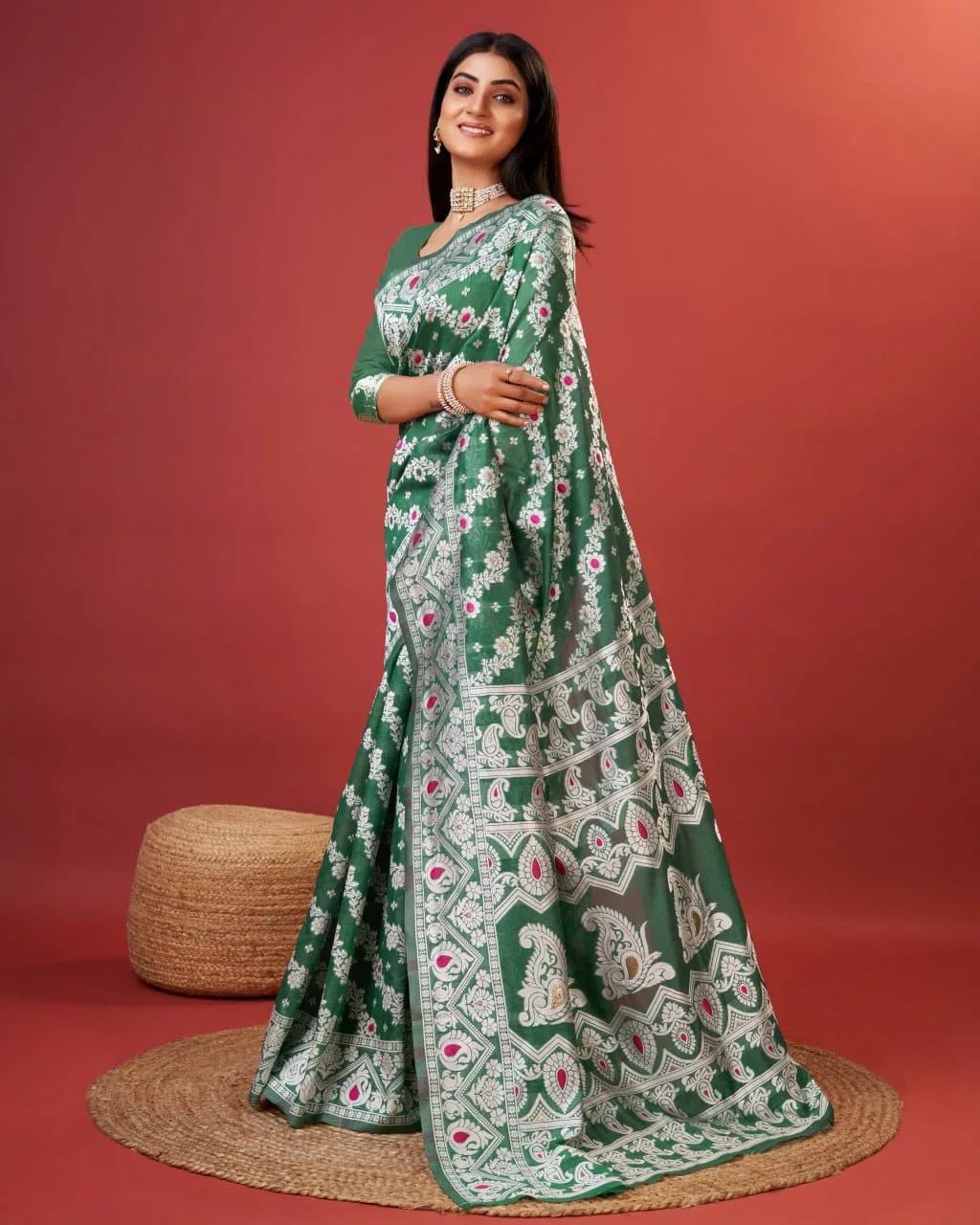 Enigmatic Green Cotton Silk Saree