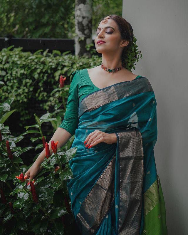 Serendipity Rama Soft Silk Saree