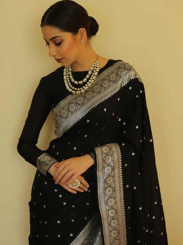 Fugacious Black Banarasi Silk Saree