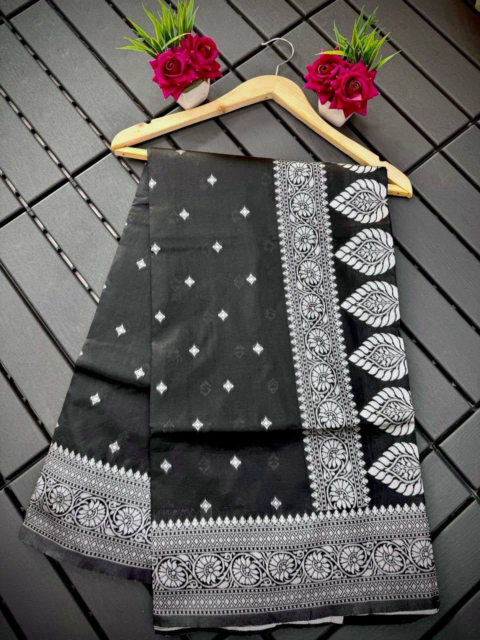 Fugacious Black Banarasi Silk Saree