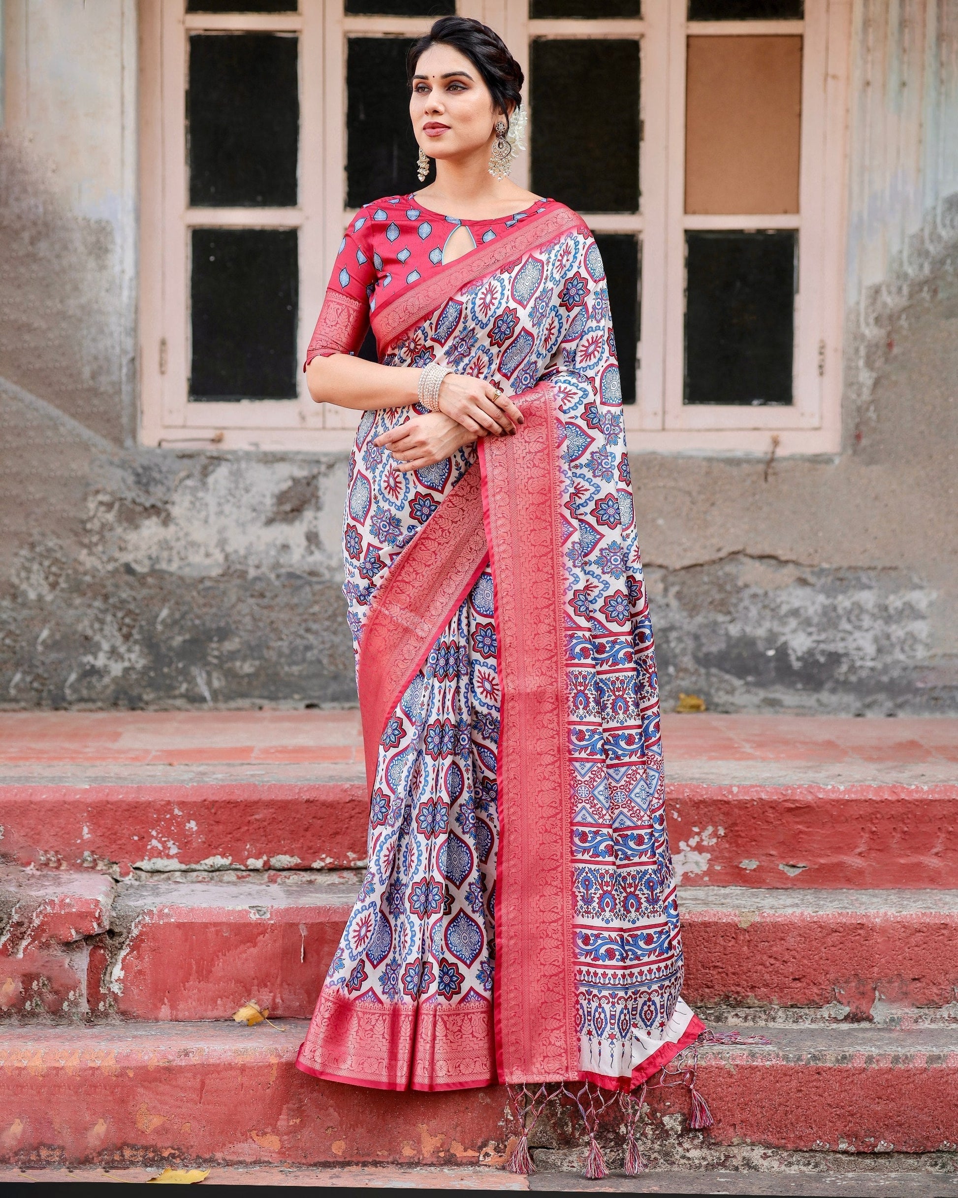 Grey Floral Printed Cotton Silk Saree