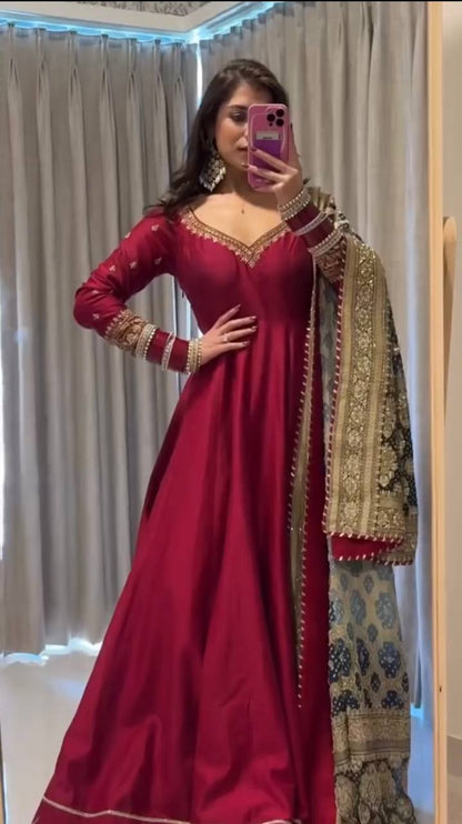 Rani Pink Embroidered Anarkali Kurti with Pant & Printed Dupatta – Festive Wear Set