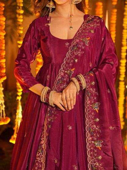 Elegant Embroidered Festival Anarkali Suit Set – 2 Color Options
