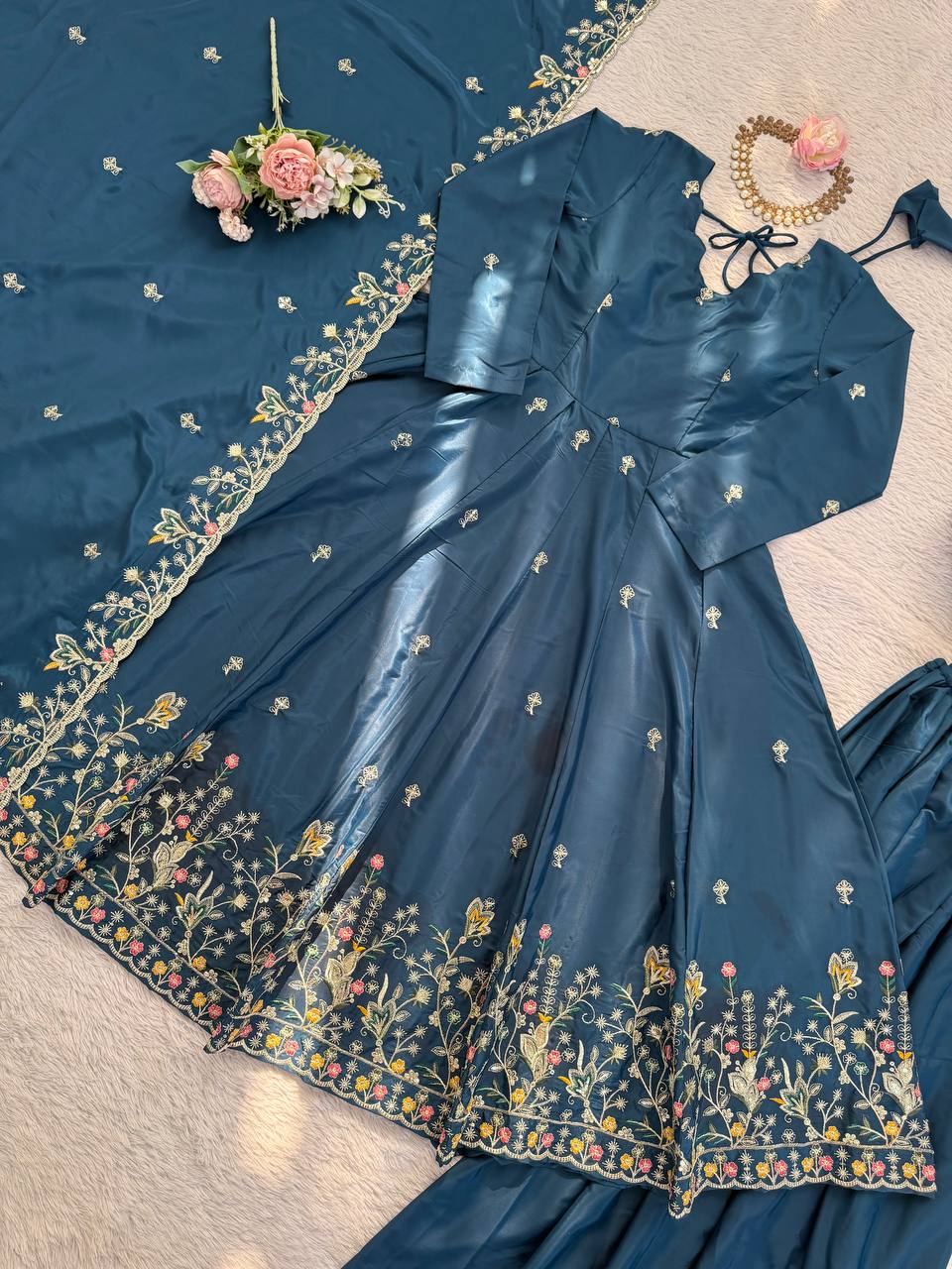 Elegant Embroidered Festival Anarkali Suit Set – 2 Color Options