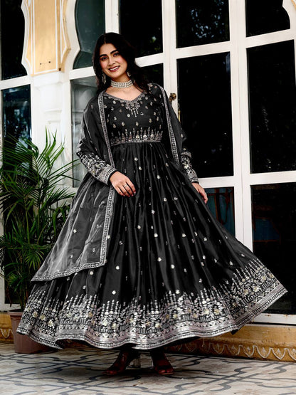 Elegant Embroidered Anarkali Suit Set with Dupatta – Festive Wear (3 Colors)