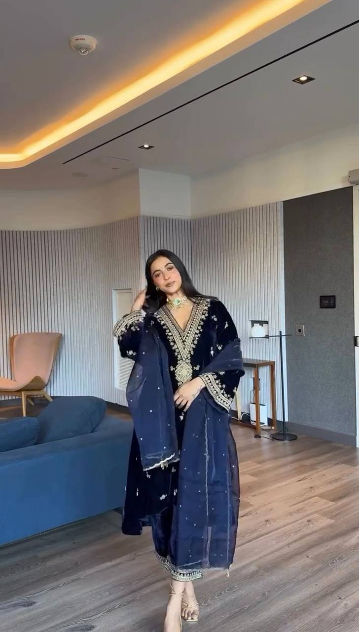 Navy Blue Embroidered Kurta Pant Set with Dupatta – Festive & Party Wear