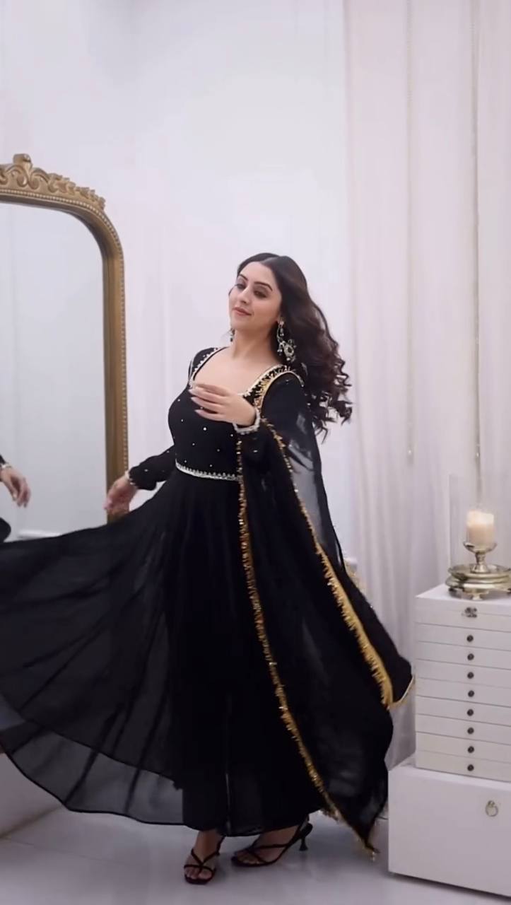 Black Embellished Anarkali Suit Set with Dupatta & Bottom – Elegant Festive & Party Wear for Women