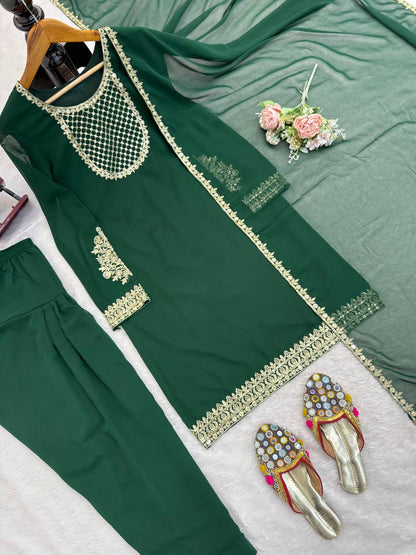 Emerald Green Luxury Embroidered Kurta Pant Set with Chiffon Dupatta