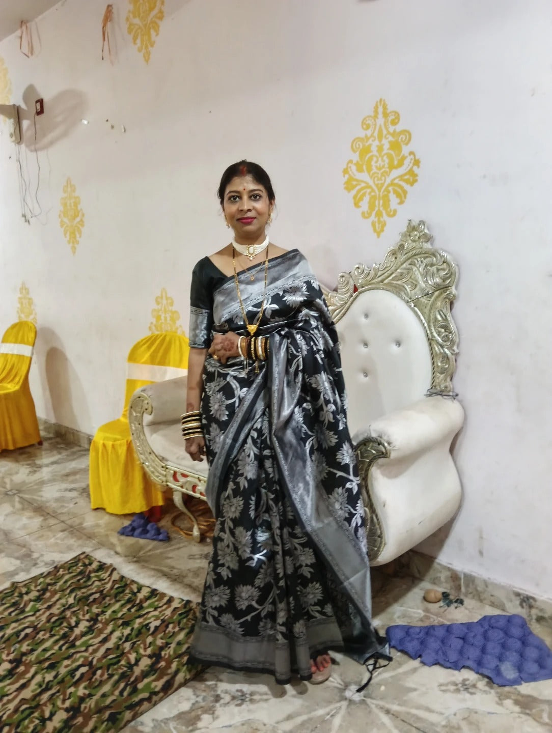 Kamini - Black Soft Silk Jacquard Saree with Floral Zari Work